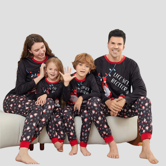 2024 Christmas Family Matching Pajamas – Santa Print Set for Adults, Kids, Baby, and Dog