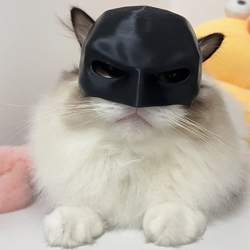 Adorable Bat Cat Mask - Transform Your Kitty into a Halloween Superhero!