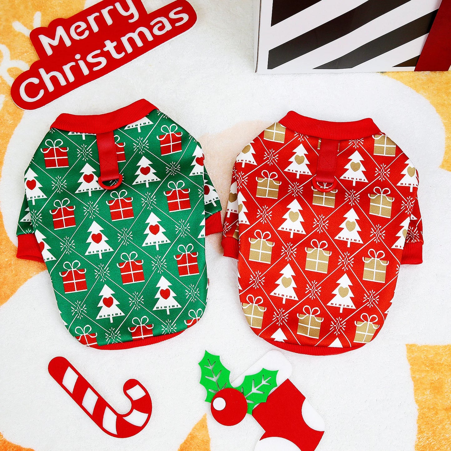 Christmas Dog Clothes Puppy Cat T-shirt Clothes Cute Christmas Tree Pattern Pet Clothing Winter New Year Clothes Costume Yorkies