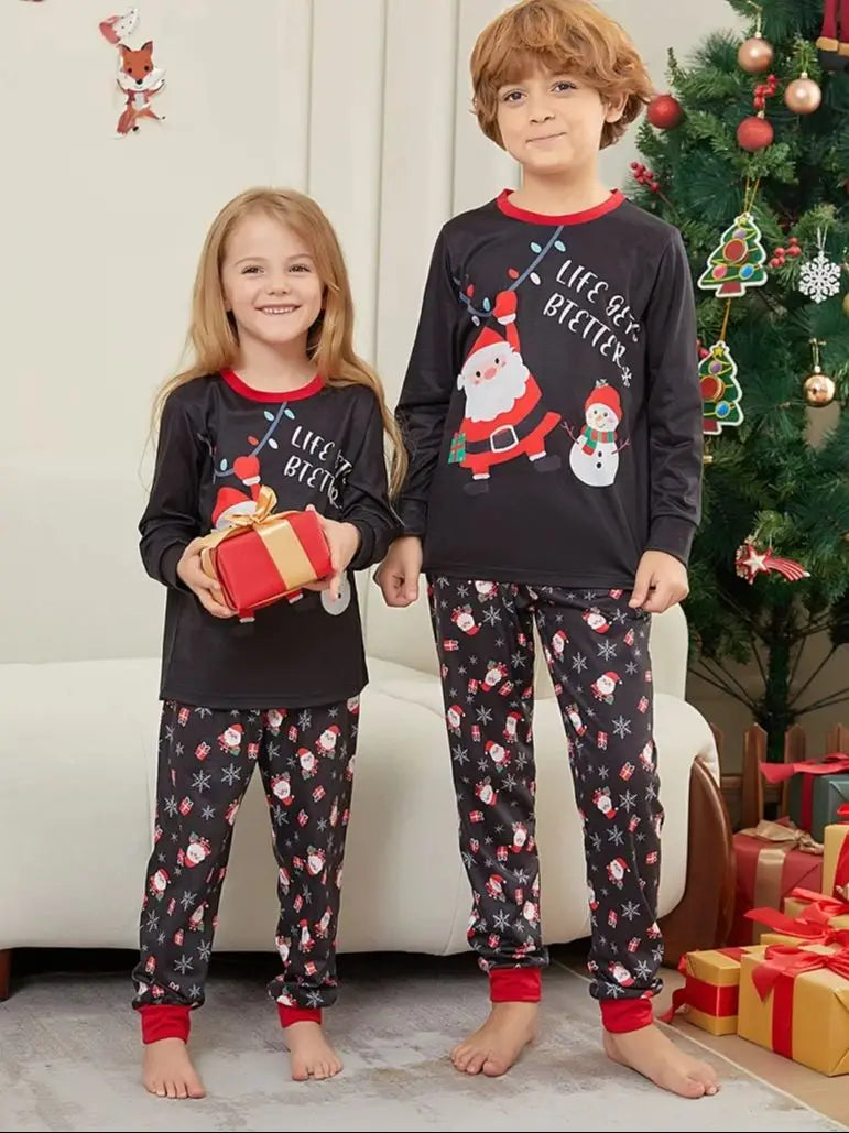 2025 Christmas Family Matching Pajamas Santa Print Pjs Adult Child Matching Outfit Set Baby Jumpsuit+Dog Clothes