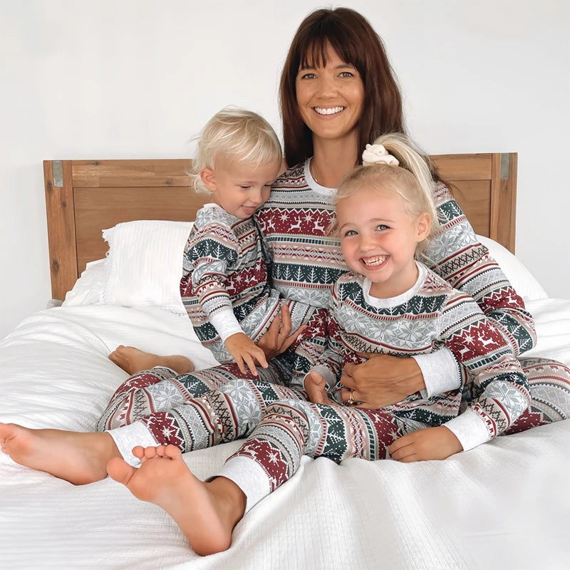 Hot Sall Winter Christmas Pajamas Set Mother Kids Look Loungewear Pjs Baby Pyjamas Children's Family Matching Outfits Sleepwear