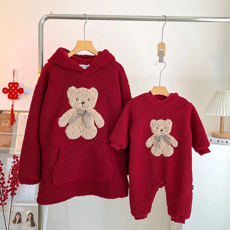 Mom Dad and Children's Winter Red Hoodies for Whole Family Bear Clothes Christmas Mother Father Daughter Son Hooded Sweatshirts