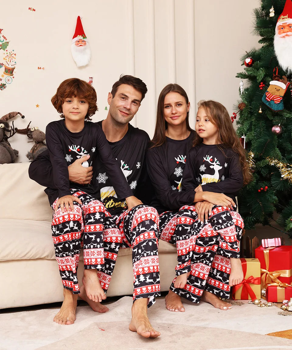 Family Matching Christmas Pajamas 2024 Adult Kids Xmas Outfit Set Mother Daughter Tops+Pants 2PCS Sleepwear Pyjamas Dog Clothes