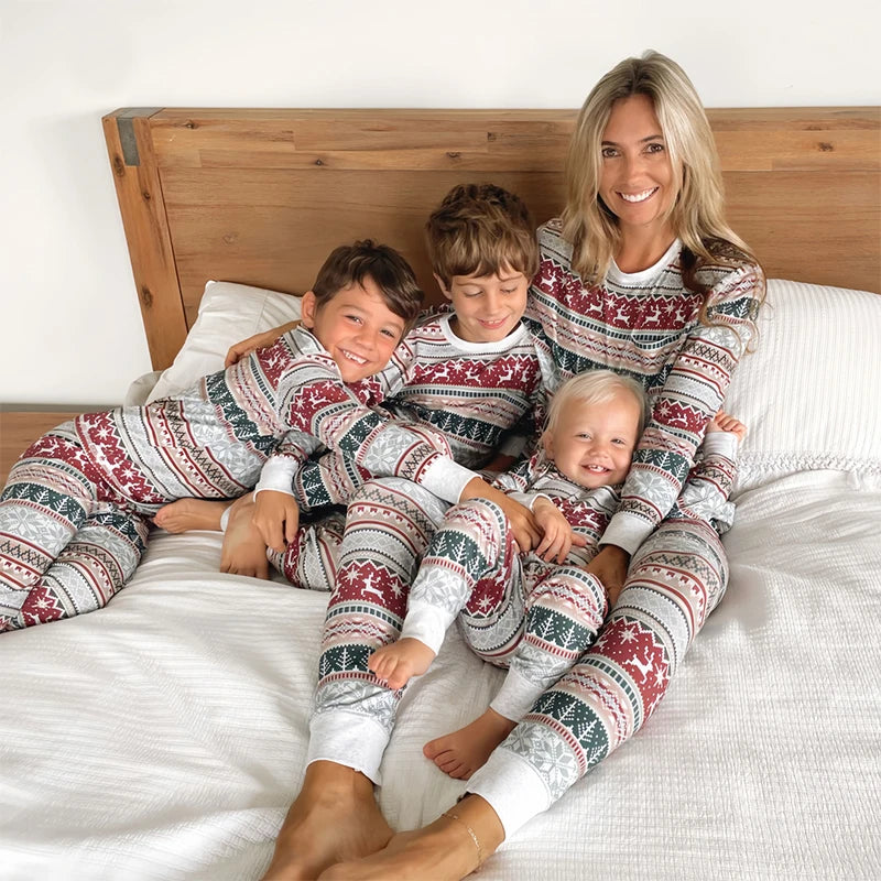 Hot Sall Winter Christmas Pajamas Set Mother Kids Look Loungewear Pjs Baby Pyjamas Children's Family Matching Outfits Sleepwear