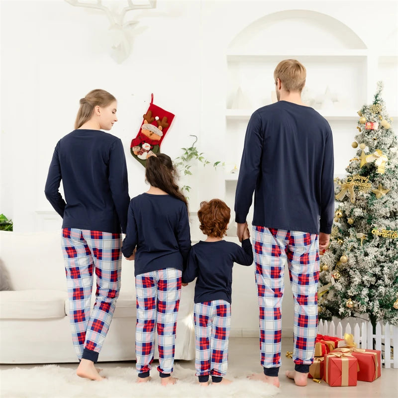 2024 Christmas Family Matching Pajamas – Cute Deer Print for Parents & Kids