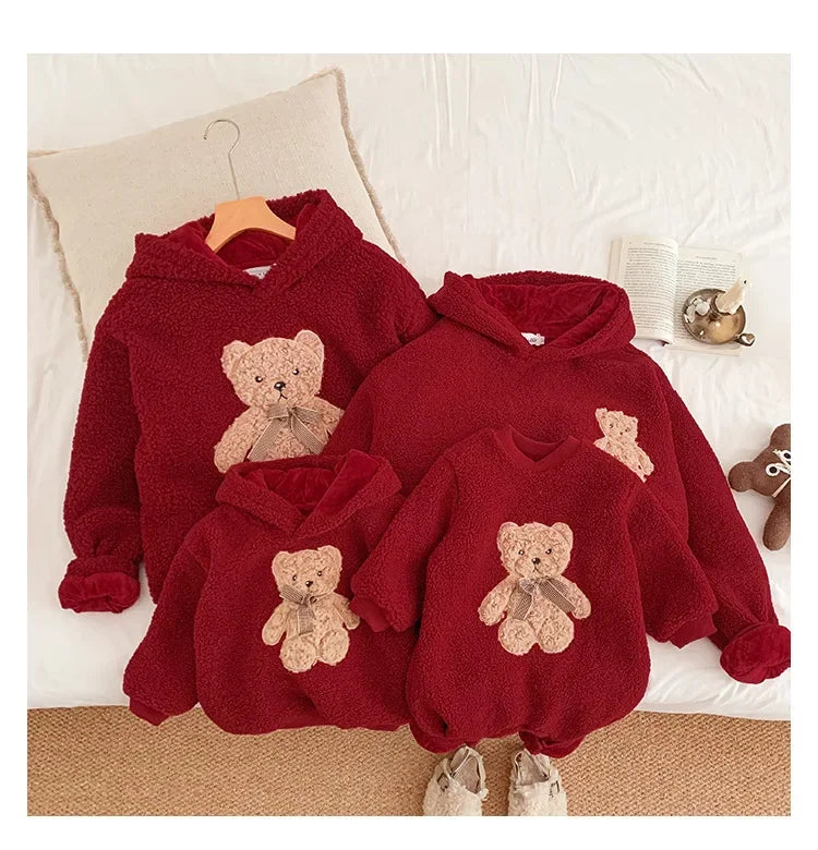 Mom Dad and Children's Winter Red Hoodies for Whole Family Bear Clothes Christmas Mother Father Daughter Son Hooded Sweatshirts