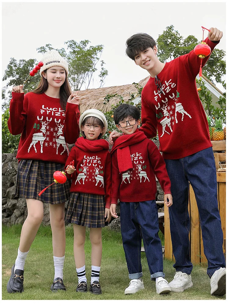 Family Christmas Matching Outfits Mother Daughter Sweater for New Year Father and Son Jumper Dad Mom and Children Knit Pullover